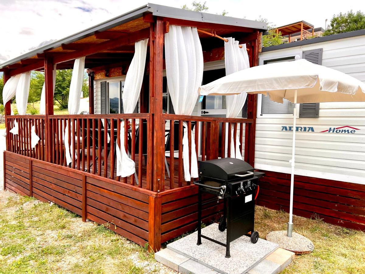 Mobile Home Nebo Luxus Кленовица Экстерьер фото